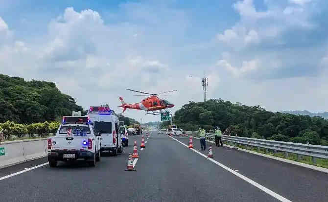 南宫高速公路汽车救援案例